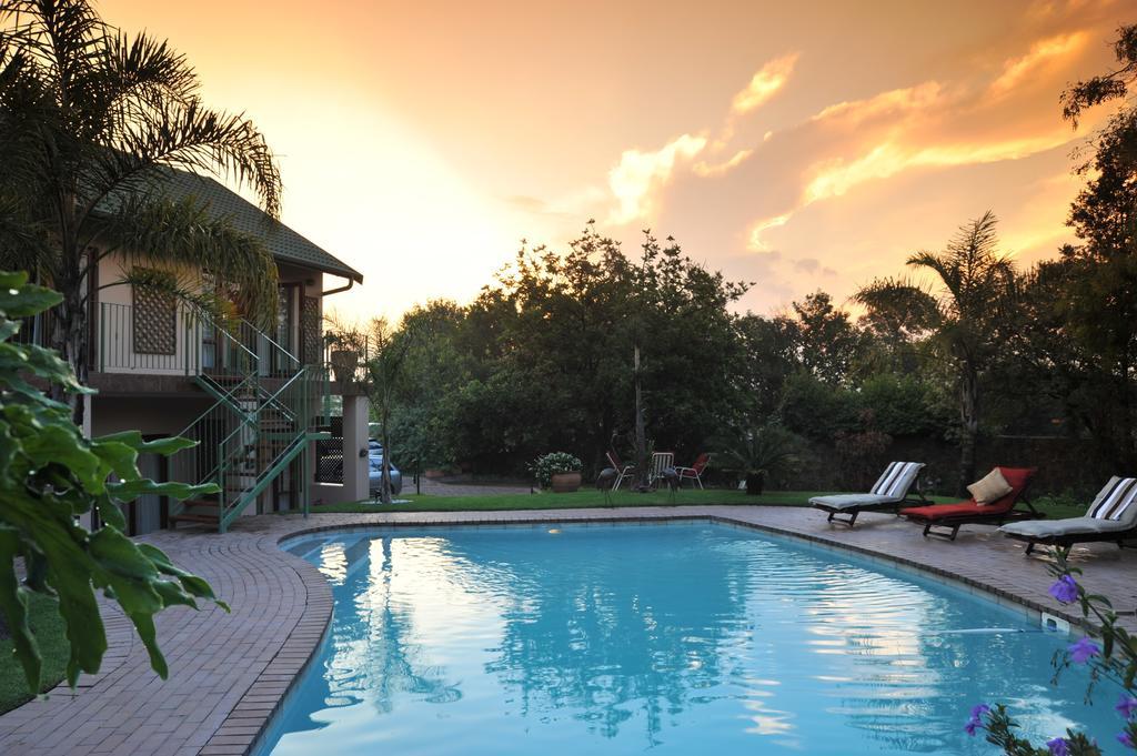Claires Of Sandton Luxury Guest House Johannesburg Eksteriør bilde