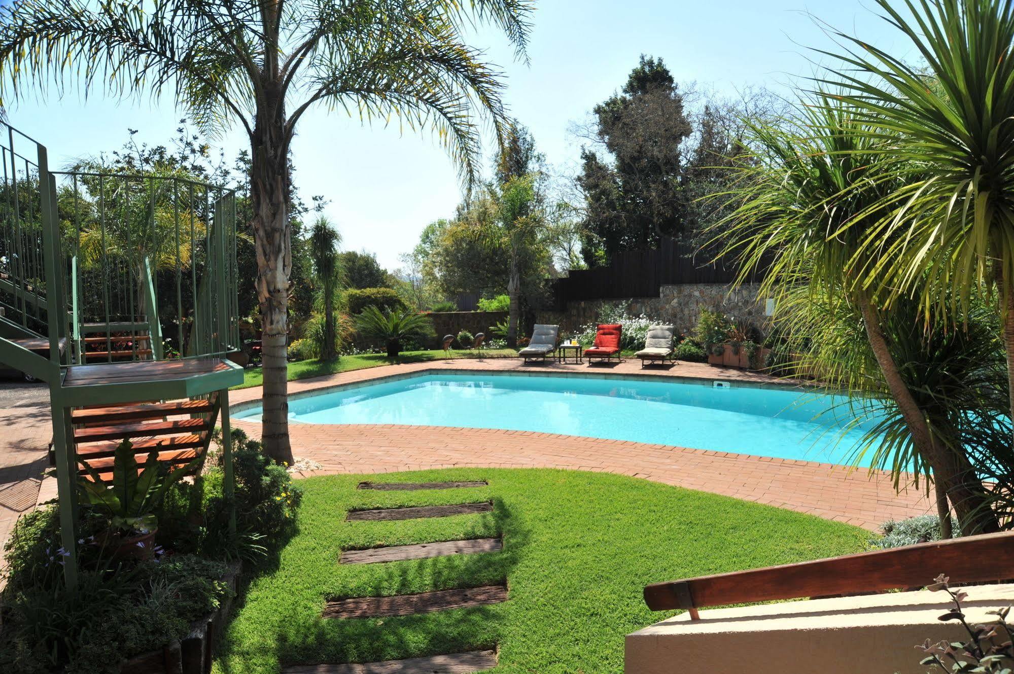 Claires Of Sandton Luxury Guest House Johannesburg Eksteriør bilde